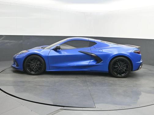 2023 Chevrolet Corvette Stingray w/2LT