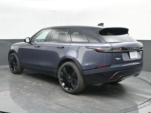 2025 Land Rover Range Rover Velar P250 Dynamic SE
