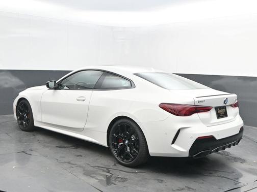 2026 BMW M440 i