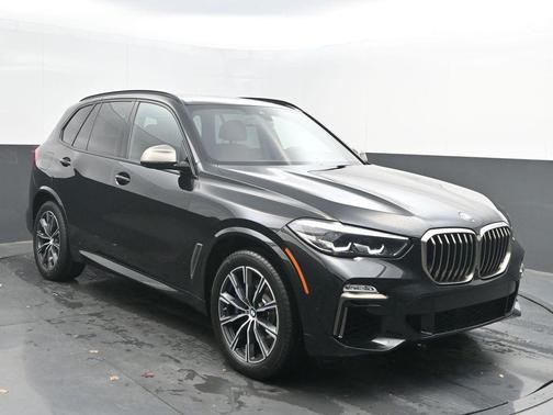 2020 BMW X5 M50i