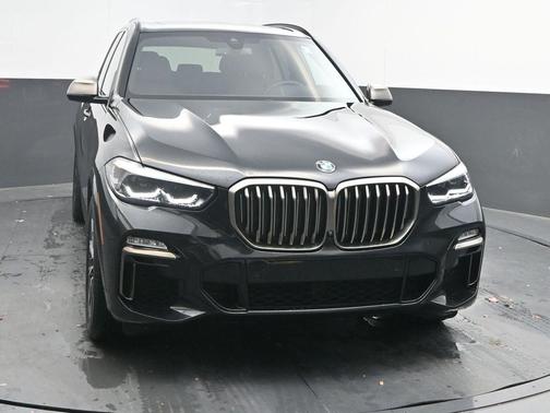 2020 BMW X5 M50i