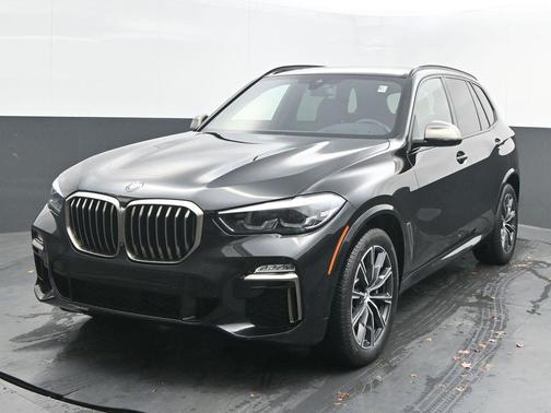 2020 BMW X5 M50i