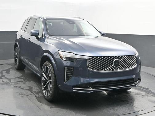 Denim Blue Metallic 2026 Volvo XC90 B5 Core