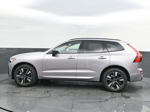 2026 Volvo XC60 B5 Core