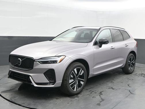 2026 Volvo XC60 B5 Core