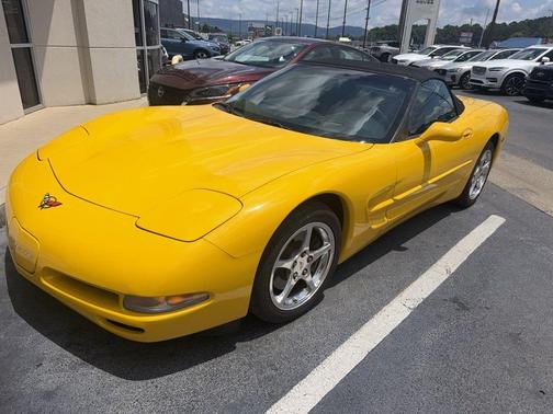 Millennium Yellow 2001 Chevrolet Corvette