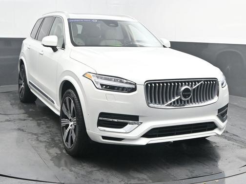 2024 Volvo XC90 Recharge Plug-In Hybrid T8 Ultimate Bright Theme 7-Seater
