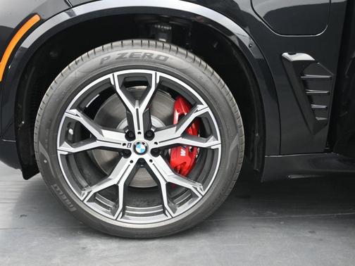 Black Sapphire Metallic 2026 BMW X5 PHEV xDrive50e