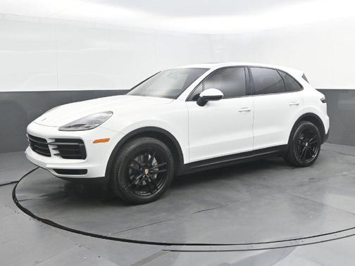 White 2020 Porsche Cayenne Base