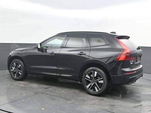 2026 Volvo XC60 Plug-In Hybrid T8 Core