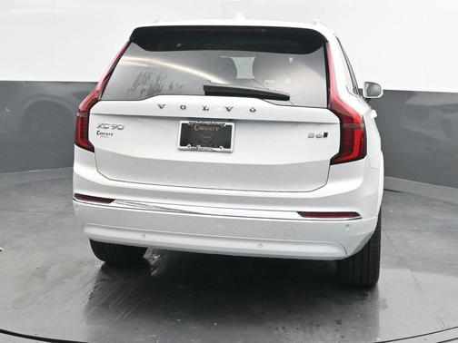2026 Volvo XC90 B6 Ultra 7-Seater