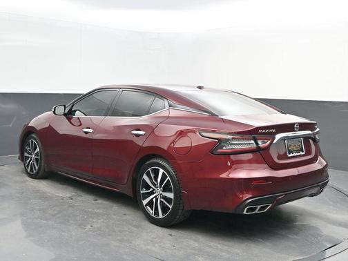 2021 Nissan Maxima SV