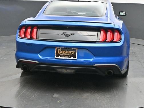 2020 Ford Mustang EcoBoost
