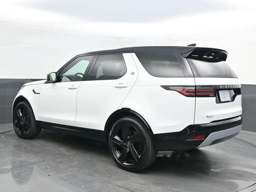 2025 Land Rover Discovery P360 Metropolitan Edition