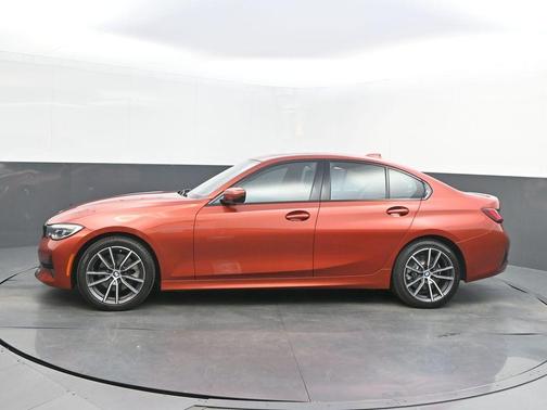 2022 BMW 330 i
