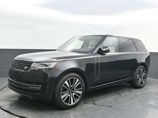 2025 Land Rover Range Rover P530 SE