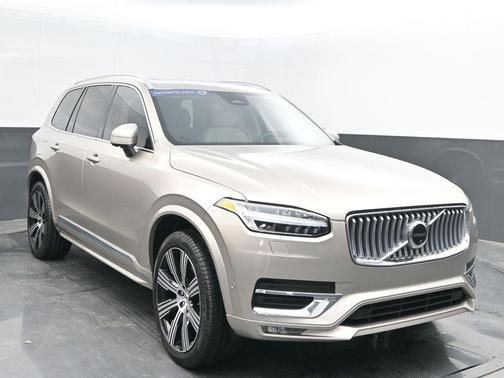 2024 Volvo XC90 B6 Ultimate Bright Theme 7-Seater