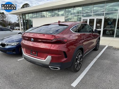 2022 BMW X6 xDrive40i