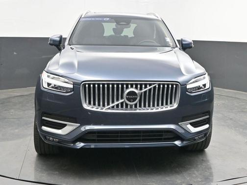 2024 Volvo XC90 B6 Plus Bright Theme 7-Seater