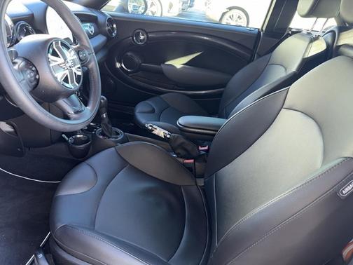 2012 MINI Cooper S Base