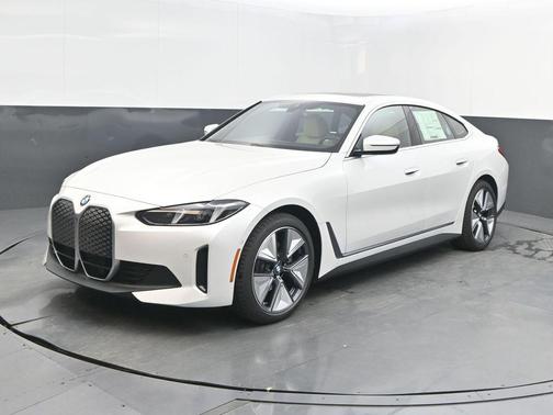 White Metallic 2026 BMW i4 Gran Coupe eDrive40