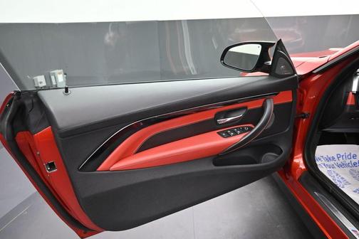 Sakhir Orange II Metallic 2020 BMW M4 Base