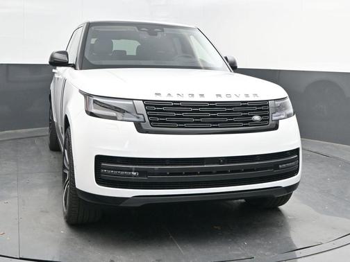 2025 Land Rover Range Rover P530 SE
