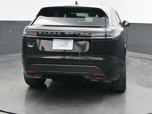 2026 Land Rover Range Rover Velar P250 Dynamic SE