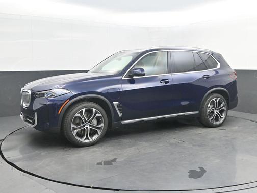 0C3Z 2026 BMW X5 PHEV xDrive50e