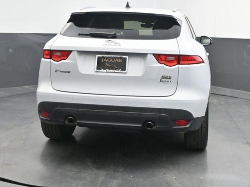 2020 Jaguar F-PACE 25t Prestige