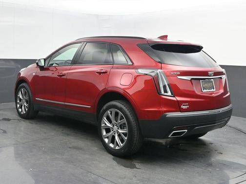 2021 Cadillac XT5 Sport
