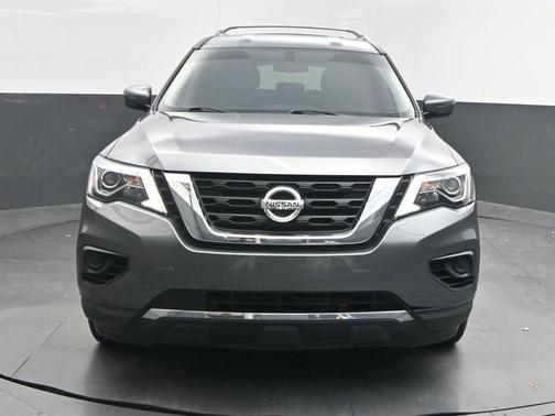 2020 Nissan Pathfinder S