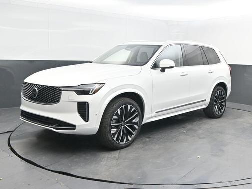 Crystal White Pearl 2026 Volvo XC90 B6 Ultra 7-Seater