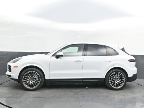 2022 Porsche Cayenne Platinum Edition