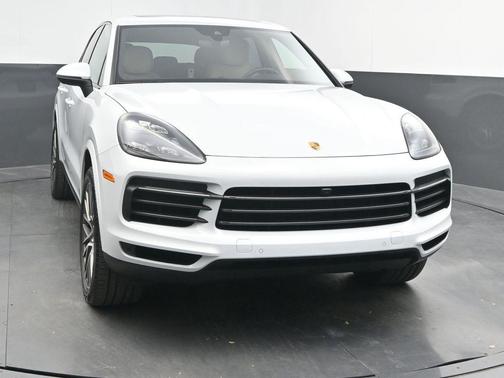 2022 Porsche Cayenne Platinum Edition