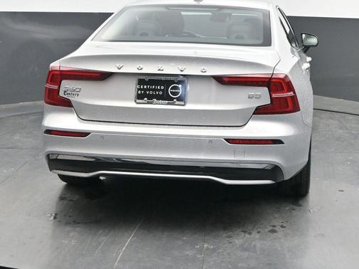 2025 Volvo S60 B5 Core