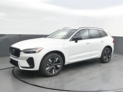 2026 Volvo XC60 Plug-In Hybrid T8 Core