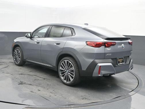 2026 BMW X2 xDrive28i
