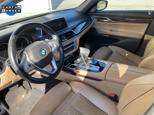 2016 BMW 750 i xDrive