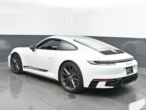 2024 Porsche 911 Carrera T