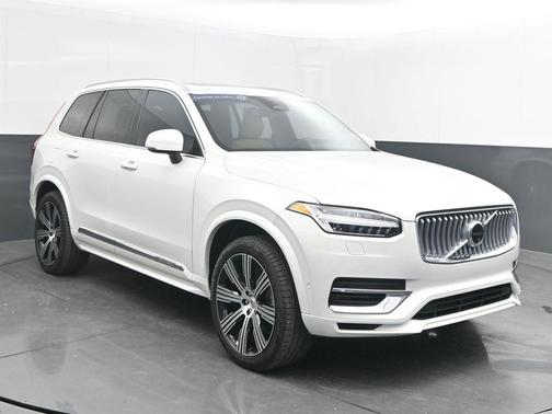 2024 Volvo XC90 Recharge Plug-In Hybrid T8 Ultimate Bright Theme 7-Seater