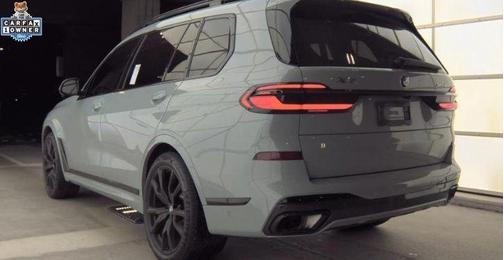 Brooklyn Gray Metallic 2024 BMW X7 xDrive40i