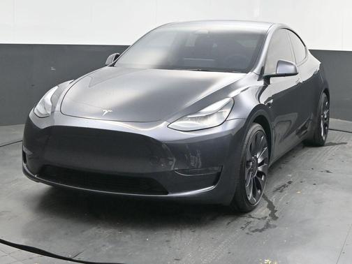 2025 Tesla Model Y Performance