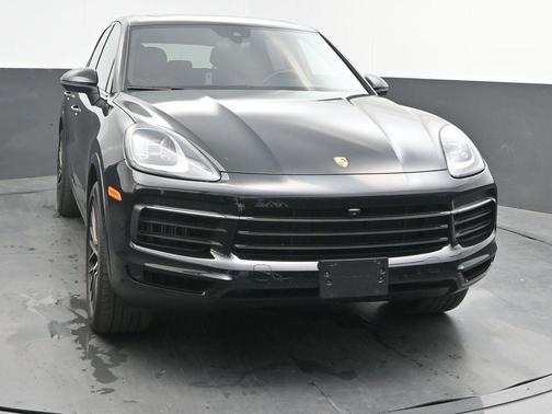 2022 Porsche Cayenne S