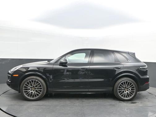 2022 Porsche Cayenne S