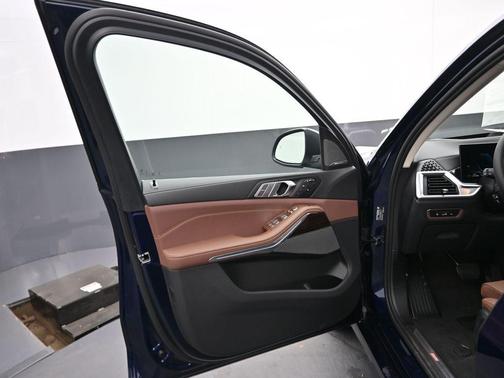 0C3Z 2026 BMW X7 xDrive40i