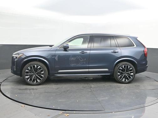 2026 Volvo XC90 B6 Ultra 7-Seater