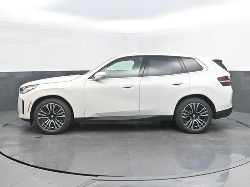 Mineral White Metallic 2026 BMW X3 30 xDrive