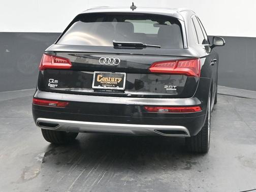 2018 Audi Q5 2.0T Premium Plus