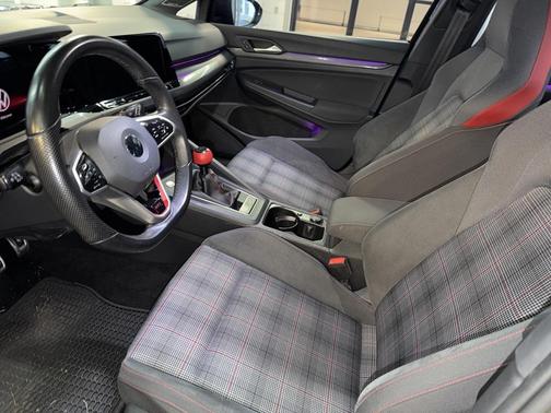2022 Volkswagen Golf GTI 2.0T SE